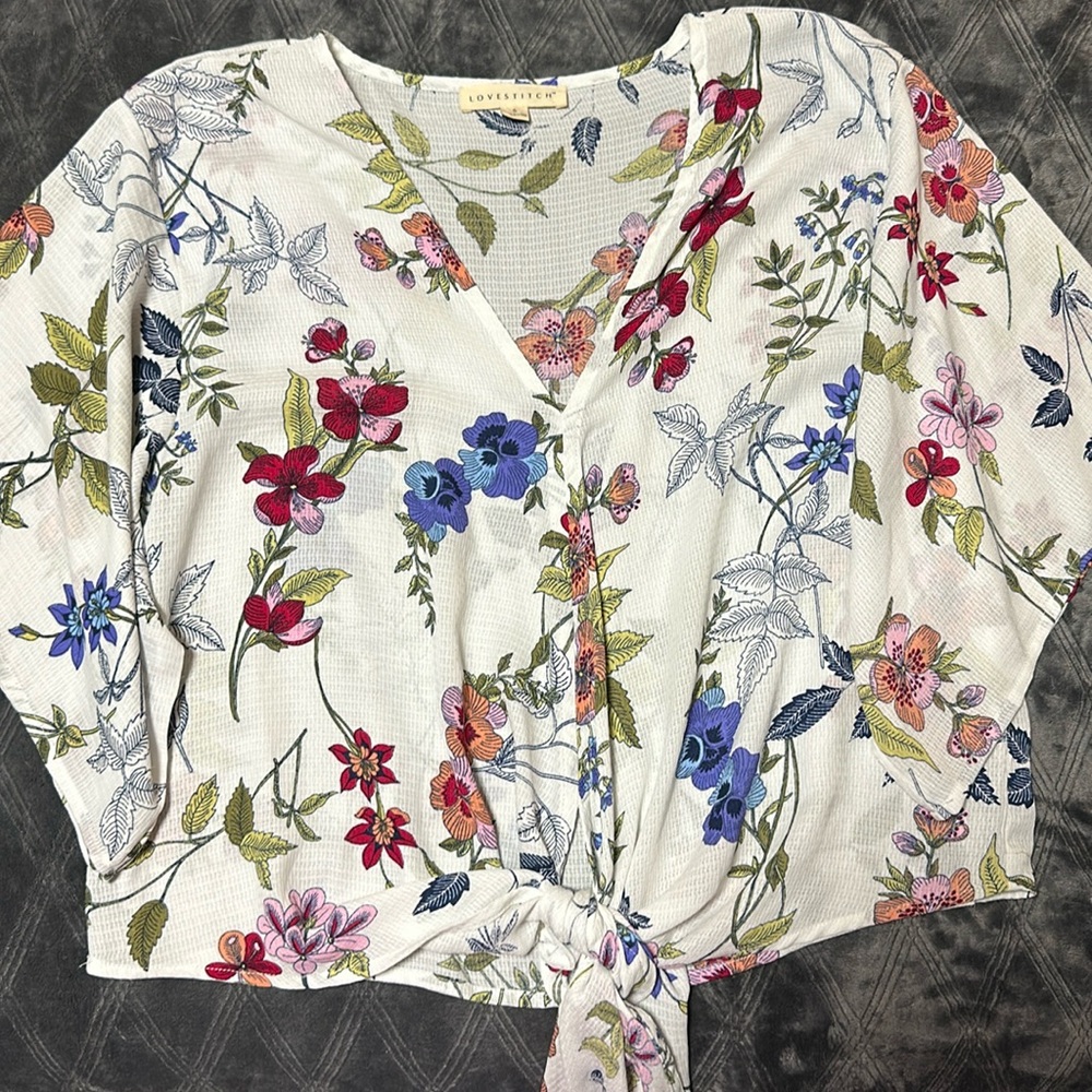 Lovestitch Women's Top Size M Floral Print Classic Bohemian Blouse Relaxed Fit